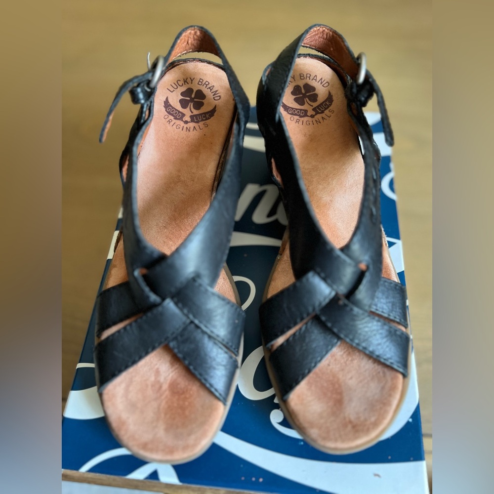 Lucky Brand Women's Black Leather Sandals